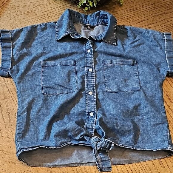 Denim button down tie shirt Size M - Picture 10 of 10